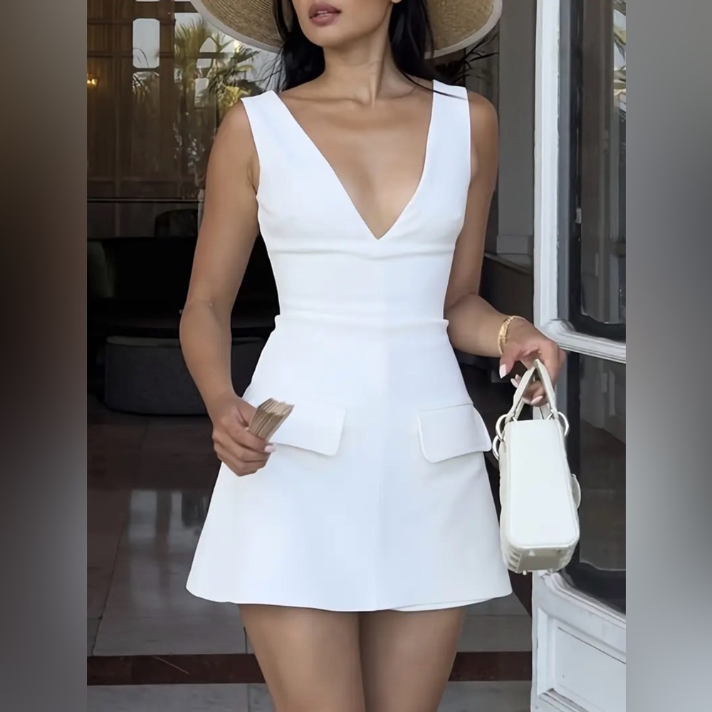 HOUSE OF CB 'Olympia' White Plunge Mini Dress/Size S(Tall)-US 4-6 $269